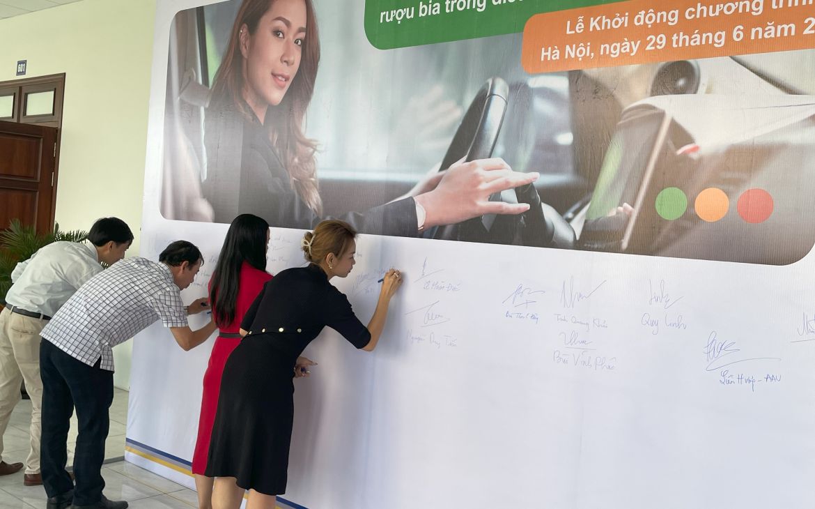 Autosobriety Training Programme to Prevent Drink-Driving Kicks off in Vietnam