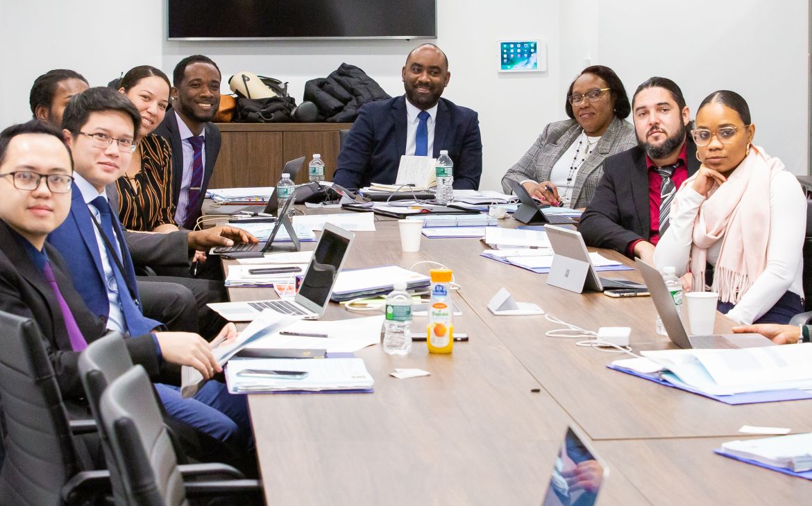 Delegates of Vietnam and St. Vincent and the Grenadines