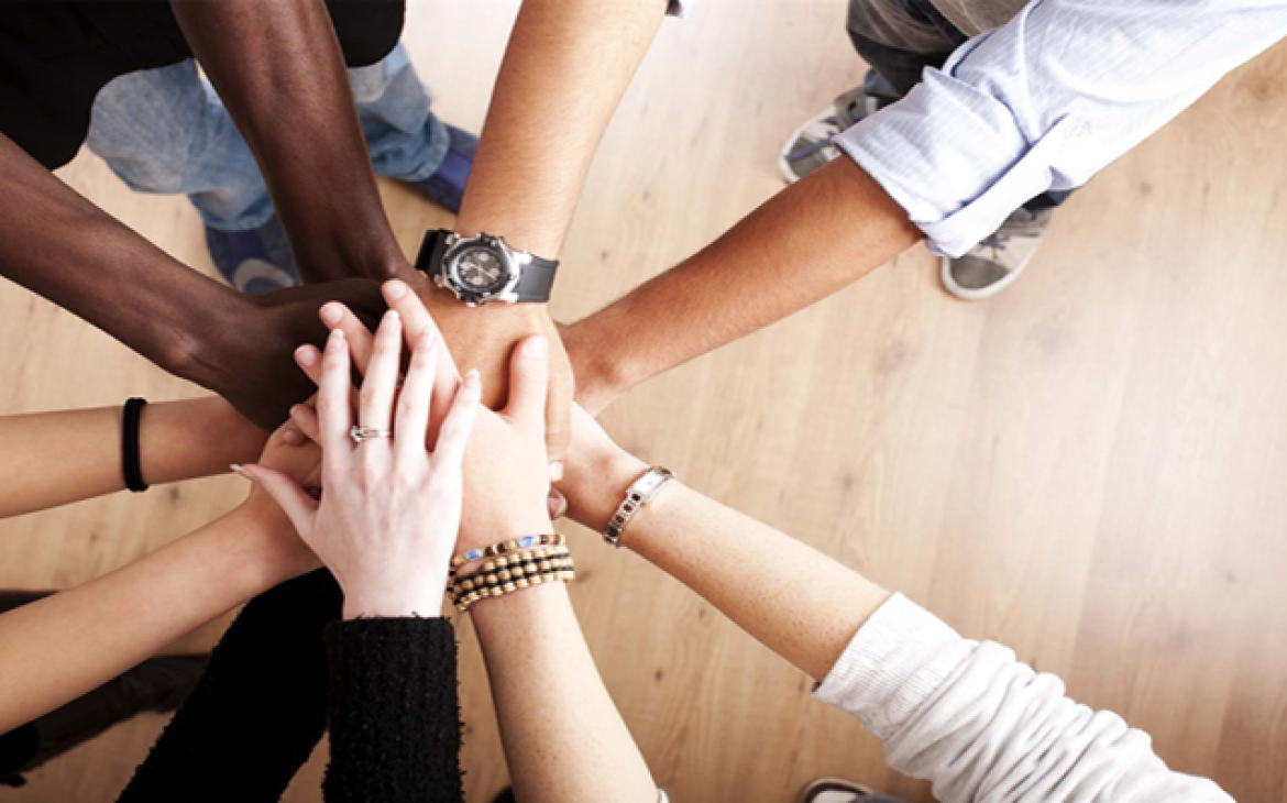 Stakeholders Engagement for the Implementation of the SDGs: Giving Countries the Best Chances to Succeed