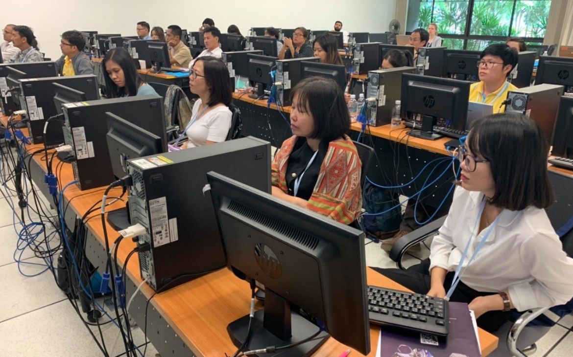 CAPACITY BUILDING IN THE USE OF GEOSPATIAL BIG DATA APPLICATIONS FOR SUSTAINABLE DEVELOPMENT IN ASEAN COUNTRIES