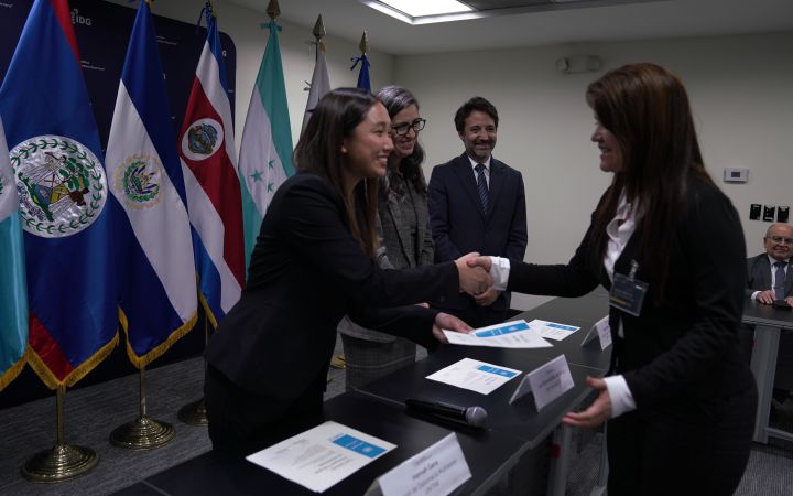UNITAR Staff and Speakers handing certificates to the participants at the closing ceremony