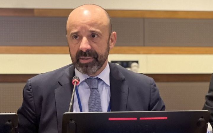 Mr. Miguel De Serpa Soares opens the session 