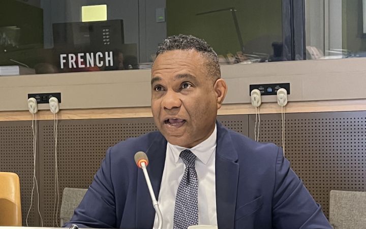 Mr. Lionelito Berridge, Secretary in the Administrative and Budgetary Committee