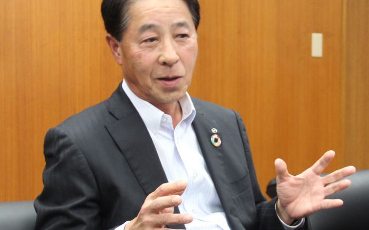 小飼雅道代表取締役会長