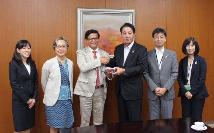 マツダ株式会社とユニタールとの会談