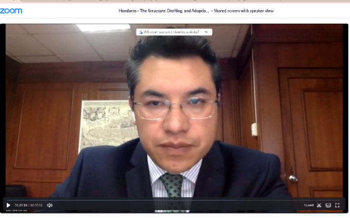 Sr. Luis Oña Garcés 