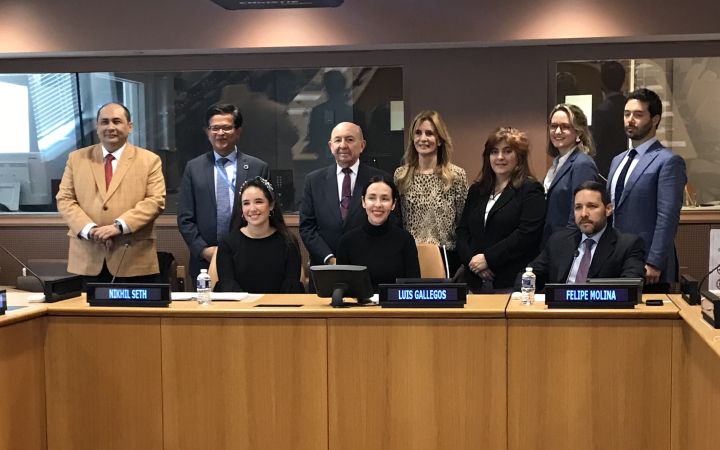 Dialogue of Business Managers