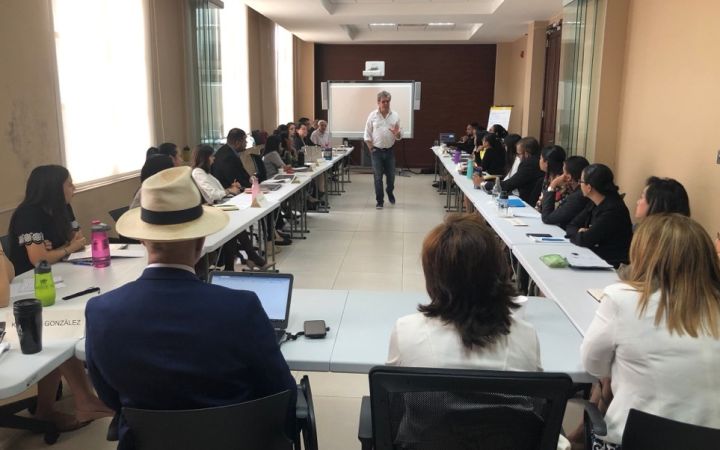 UNITAR develops course on developing leadership and strengthening negotiation techniques