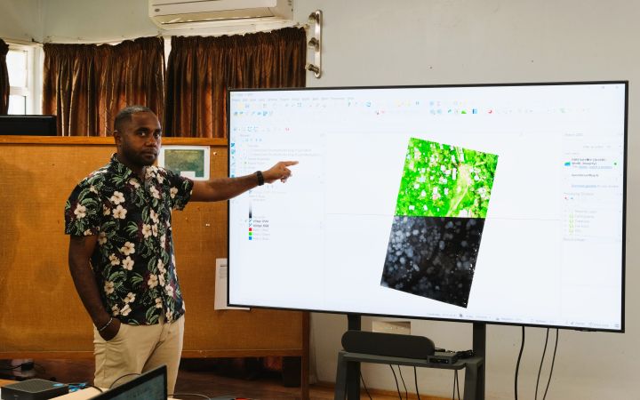 Interview of Raviky Talae