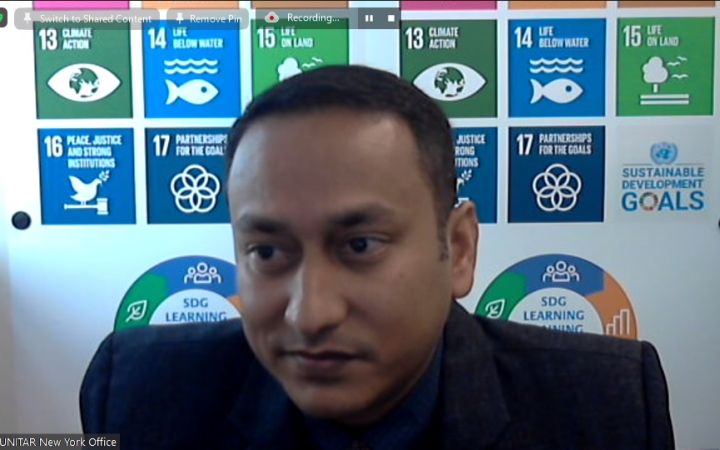 Mr. Mashkurul Haque presenting 